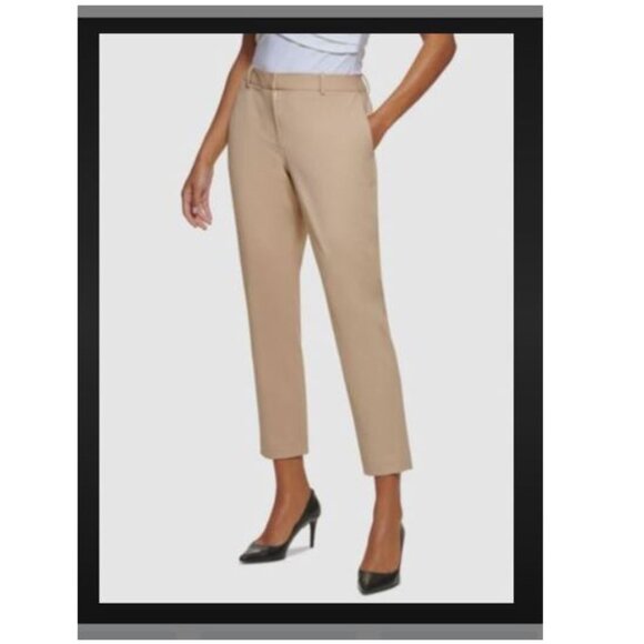 Essential item! DKNY, boyfriend cut beige khakis, size: 12 - Picture 2 of 9